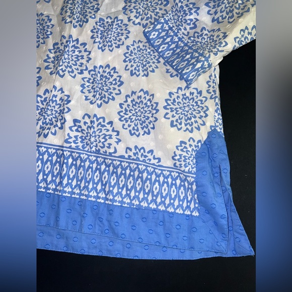 Zac & Rachel brand Blue & White Boho Style Blouse Size Medium EUC - Picture 2 of 6